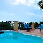 La Timpa - Antica E Maestosa Con Jacuzzi Privata Con Meravigliosa Vista Sull'etna E Sul Mare *