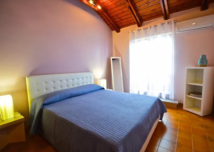 La Timpa - Antica E Maestosa Con Jacuzzi Privata Con Meravigliosa Vista Sull'etna E Sul Mare Villa Acireale
