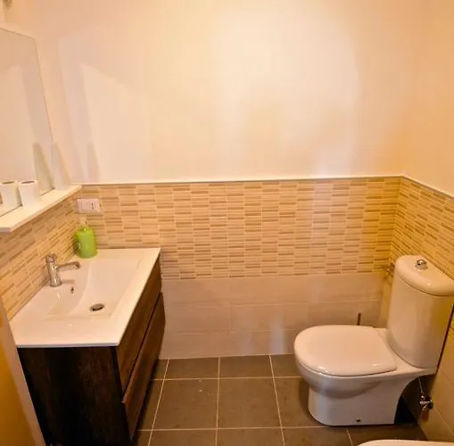 La Timpa - Antica E Maestosa Con Jacuzzi Privata Con Meravigliosa Vista Sull'etna E Sul Mare * Acireale