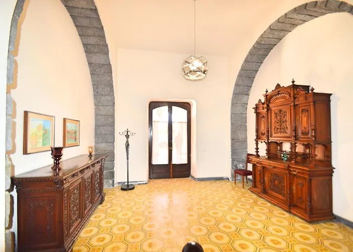 La Timpa - Antica E Maestosa Con Jacuzzi Privata Con Meravigliosa Vista Sull'etna E Sul Mare Acireale