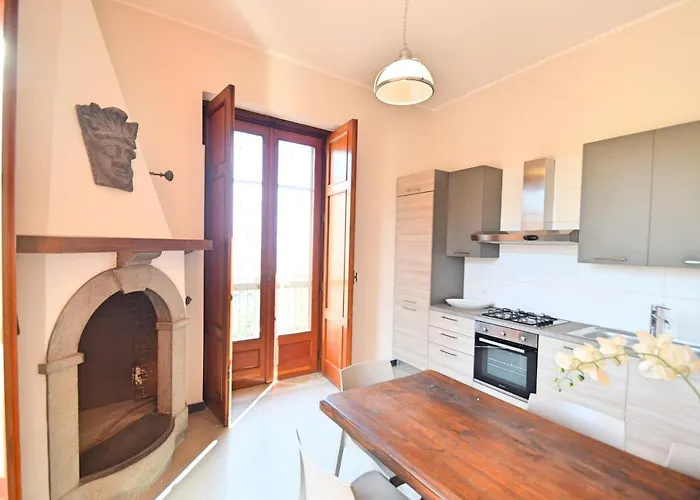 La Timpa - Antica E Maestosa Con Jacuzzi Privata Con Meravigliosa Vista Sull'etna E Sul Mare * Acireale